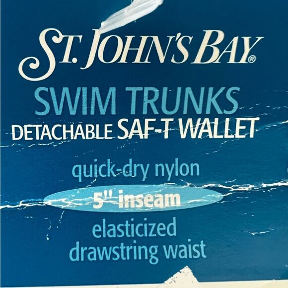 ST. JOHN'S BAY SWIM TRUNKS light grey Men’s Sz Medium NWT🏷 pockets , lined - Picture 2 of 15